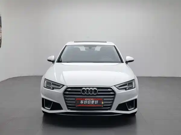 Audi A4L 2020