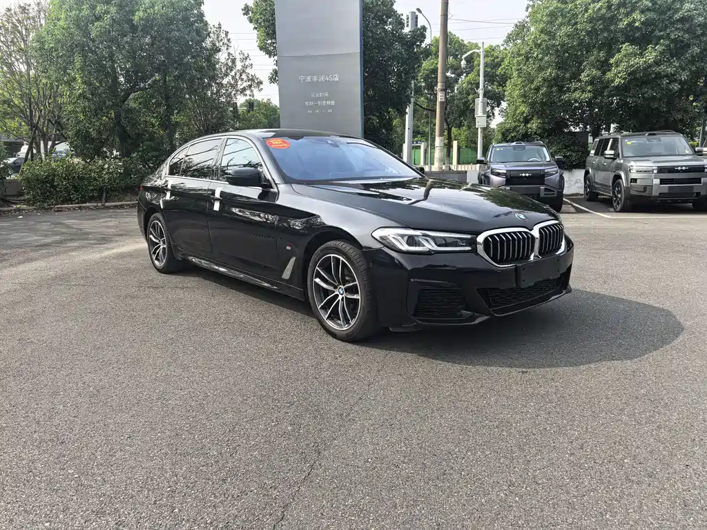BMW 5 Series 2023
