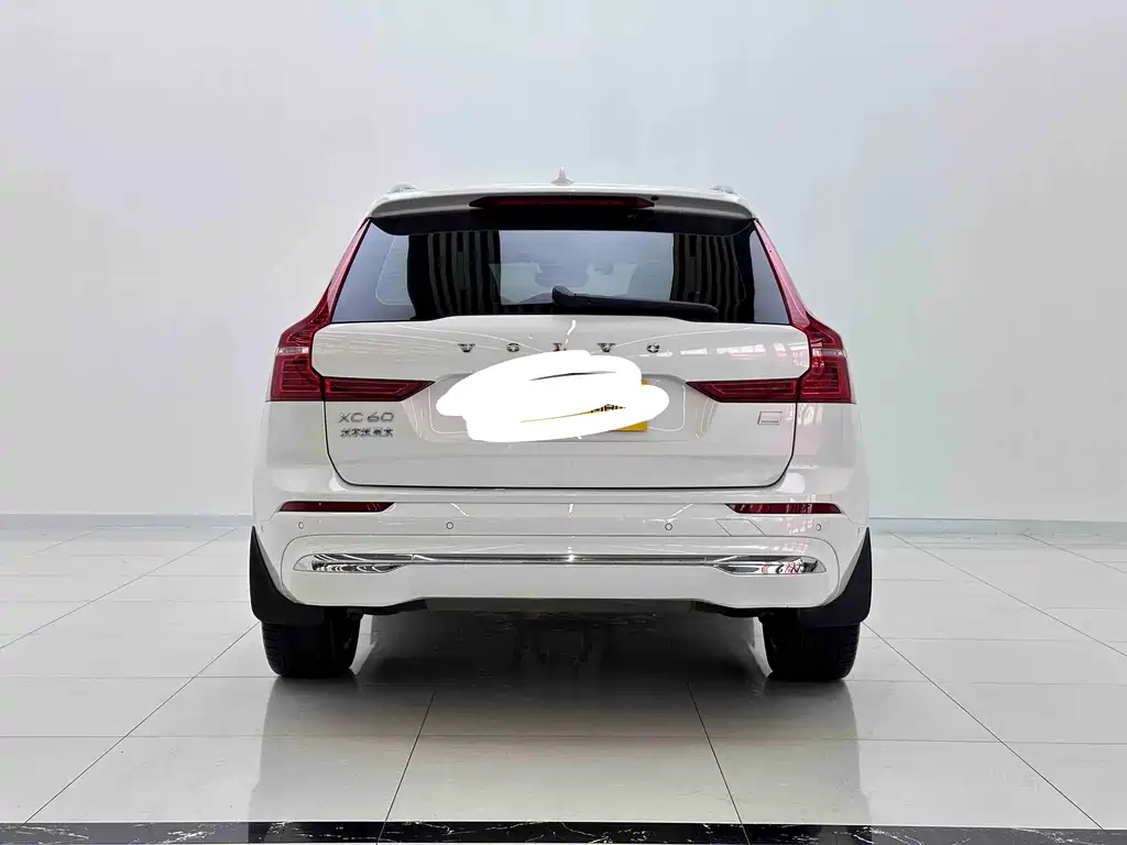 Volvo XC60 PHEV 2024