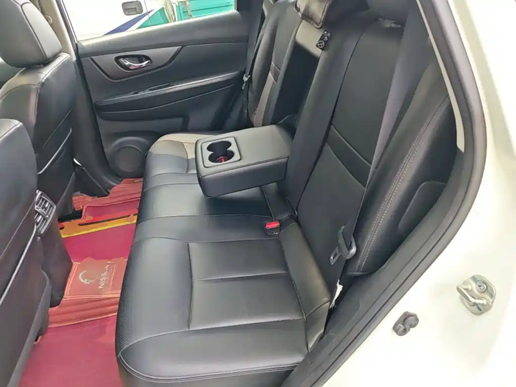 Nissan X-Trail 2015 — фото 17
