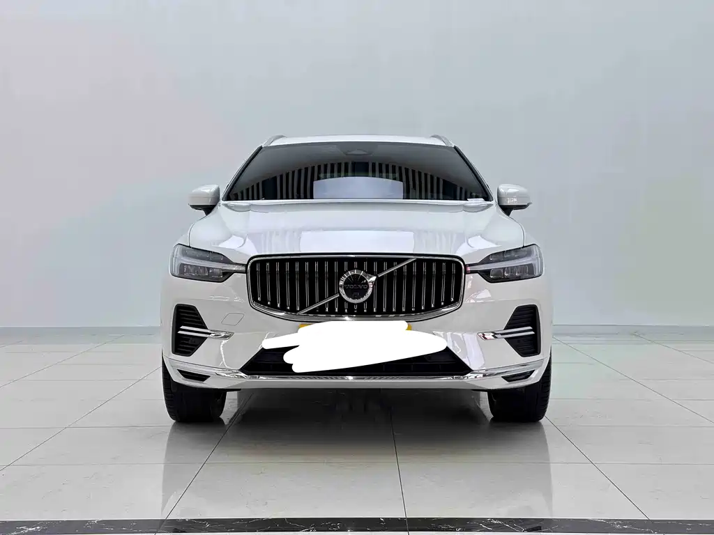 Volvo XC60 PHEV 2024