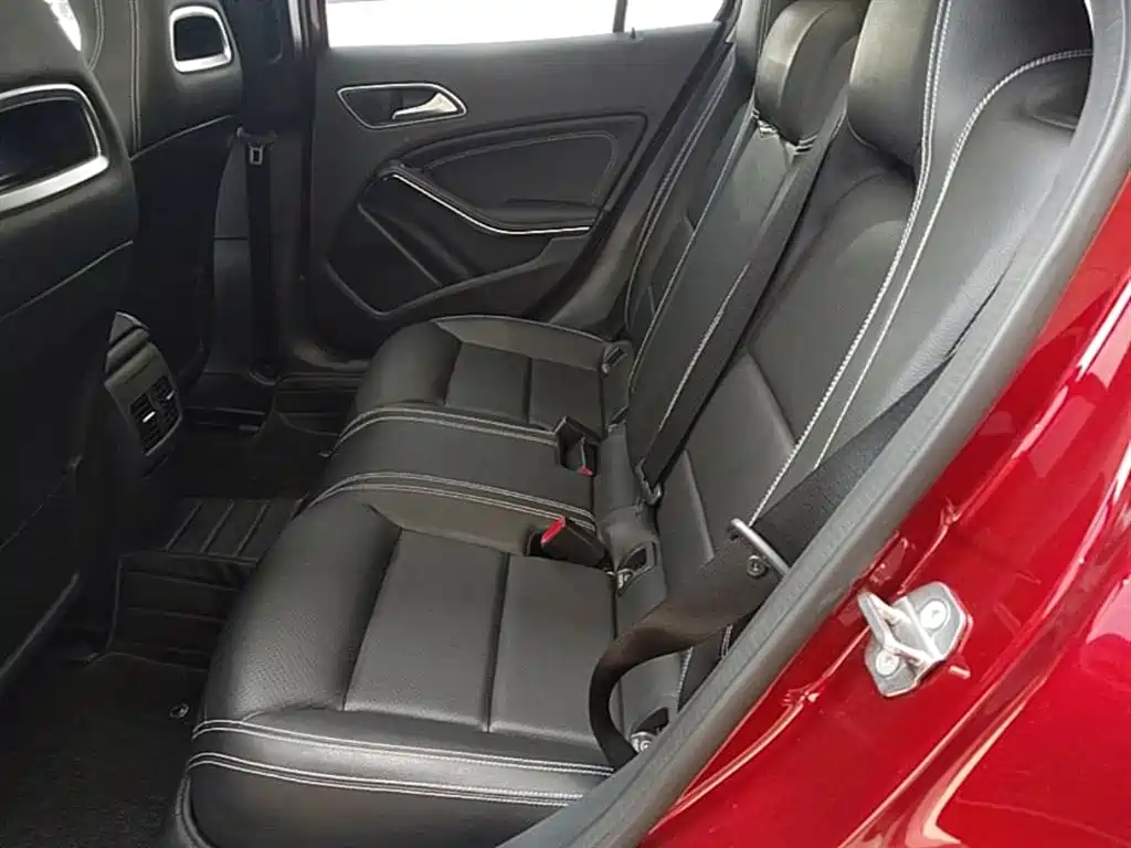 Mercedes-Benz GLA 2018 — фото 17