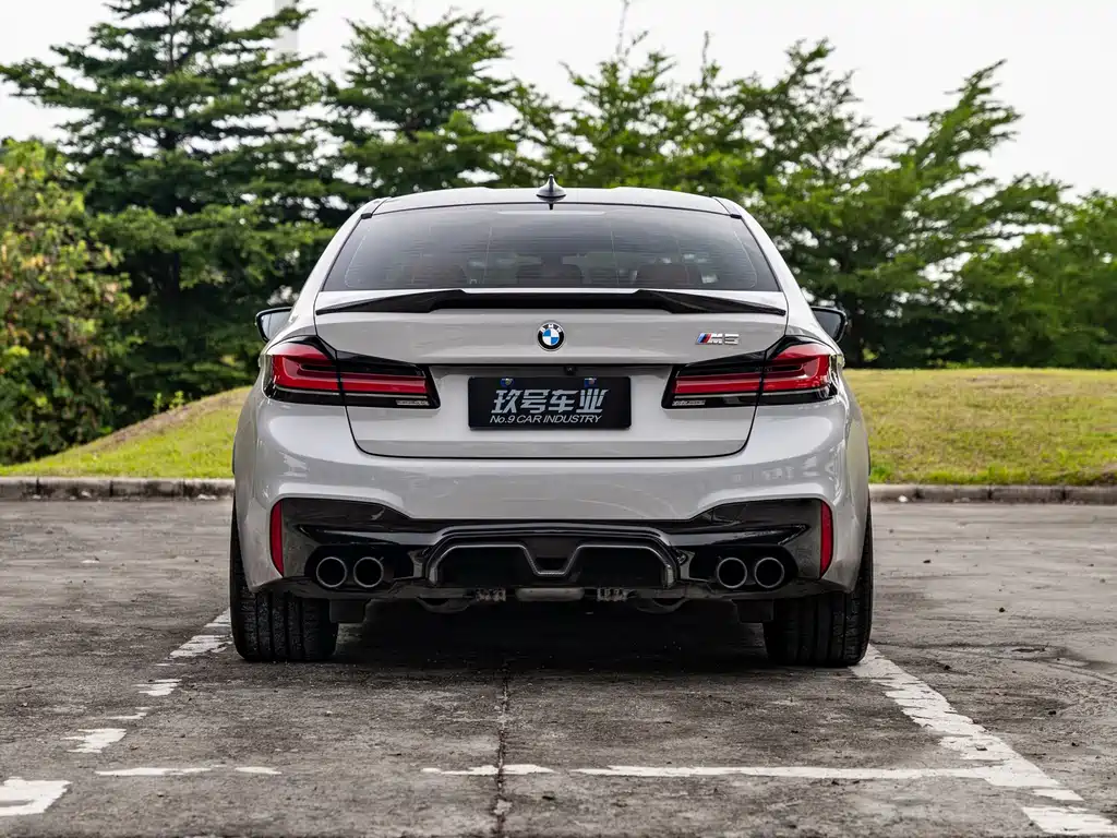 BMW M5 2021 — фото 4