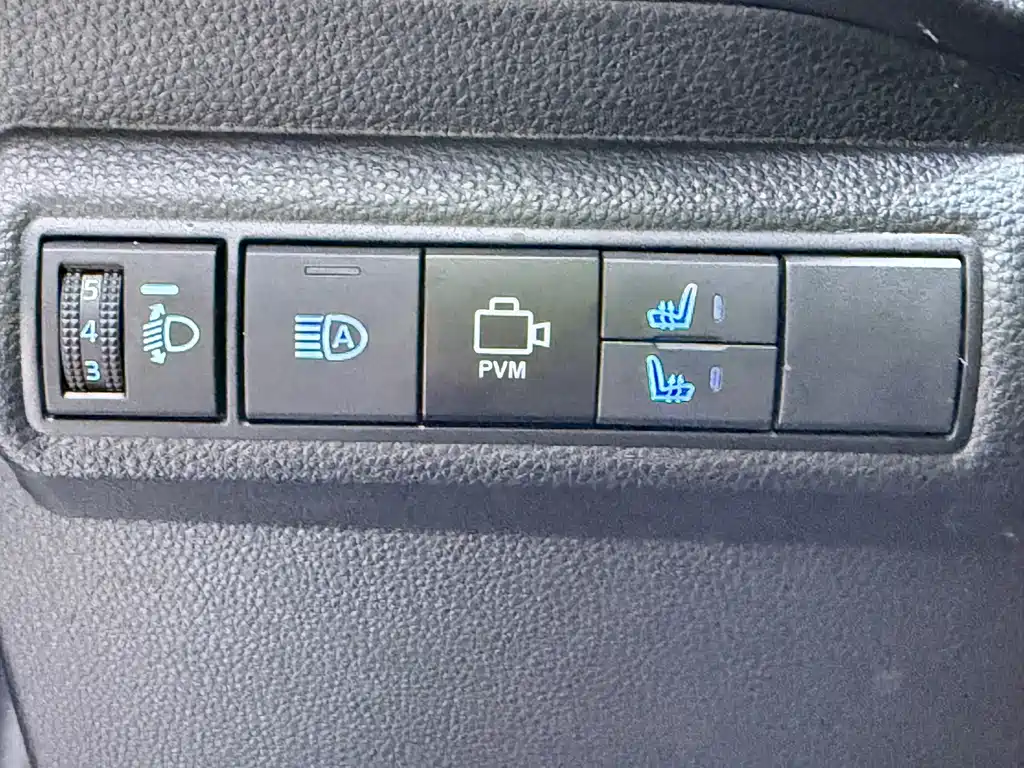 Toyota Levin 2023 — фото 14