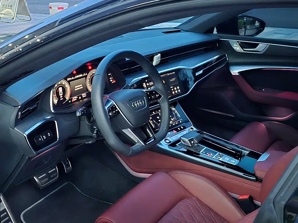 Audi A7L 2022 — фото 6