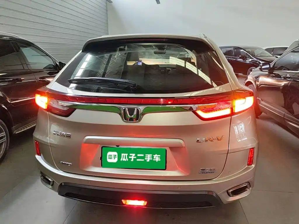 Honda UR-V 2017 — фото 6