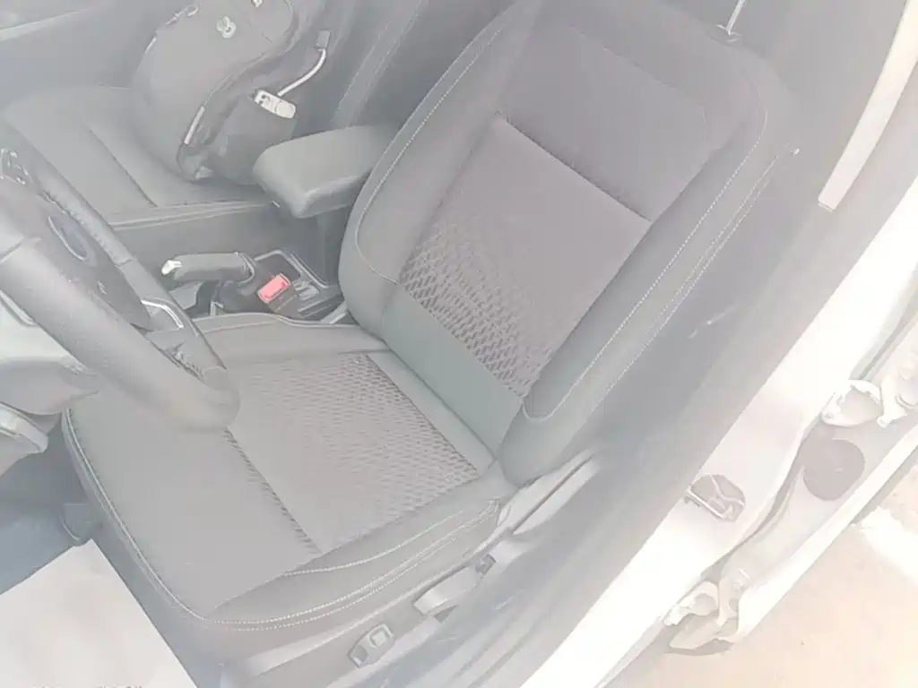 Ford Ecosport 2017 — фото 15