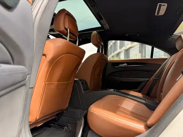 Mercedes-Benz CLS 2016