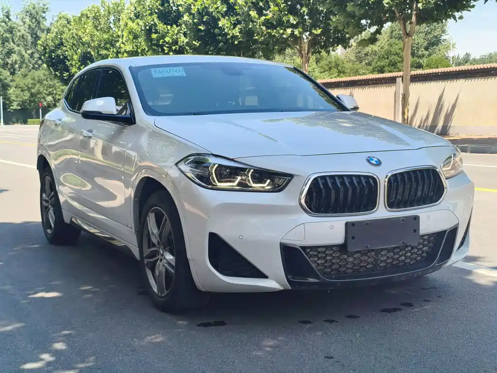BMW X2 2022 — фото 2