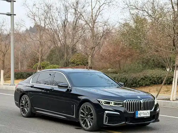 BMW 7 Series 2021