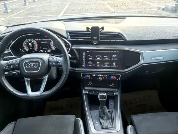 Audi Q3 2022