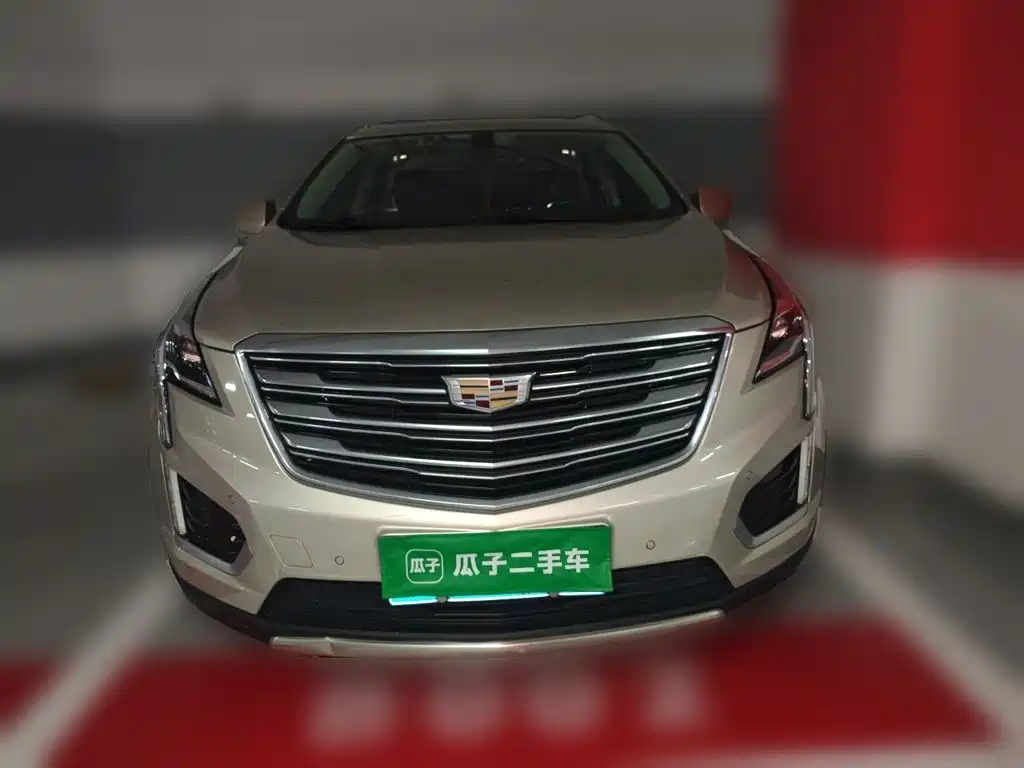 Cadillac XT5 2016 — фото 24