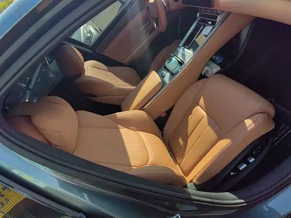 BYD Han L 2025