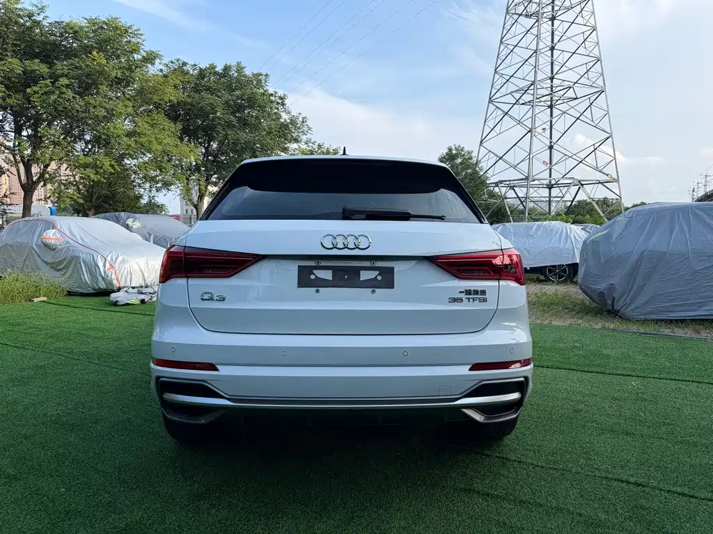 Audi Q3 2022