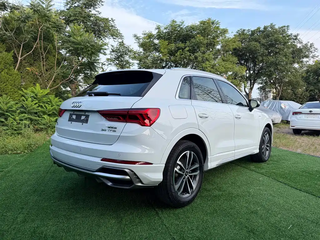 Audi Q3 2022