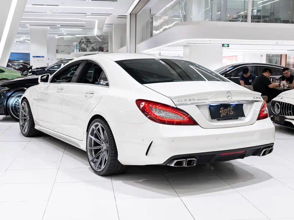Mercedes-Benz CLS AMG 2015 — фото 5