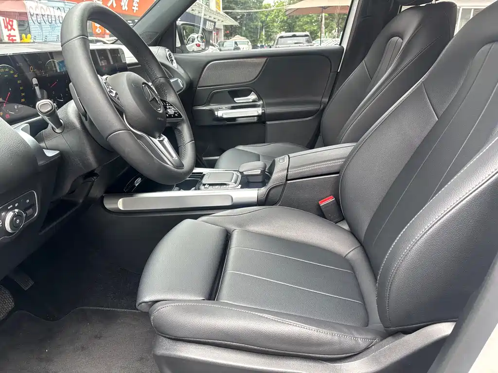 Mercedes-Benz GLB 2022