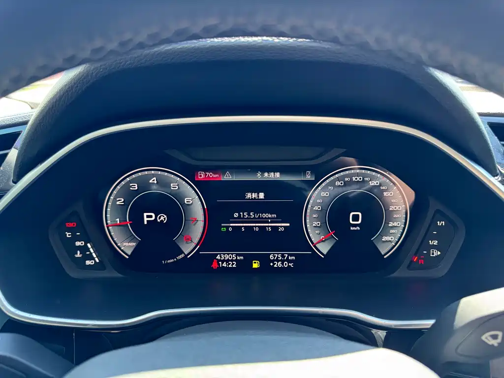Audi Q3 2022 — фото 16