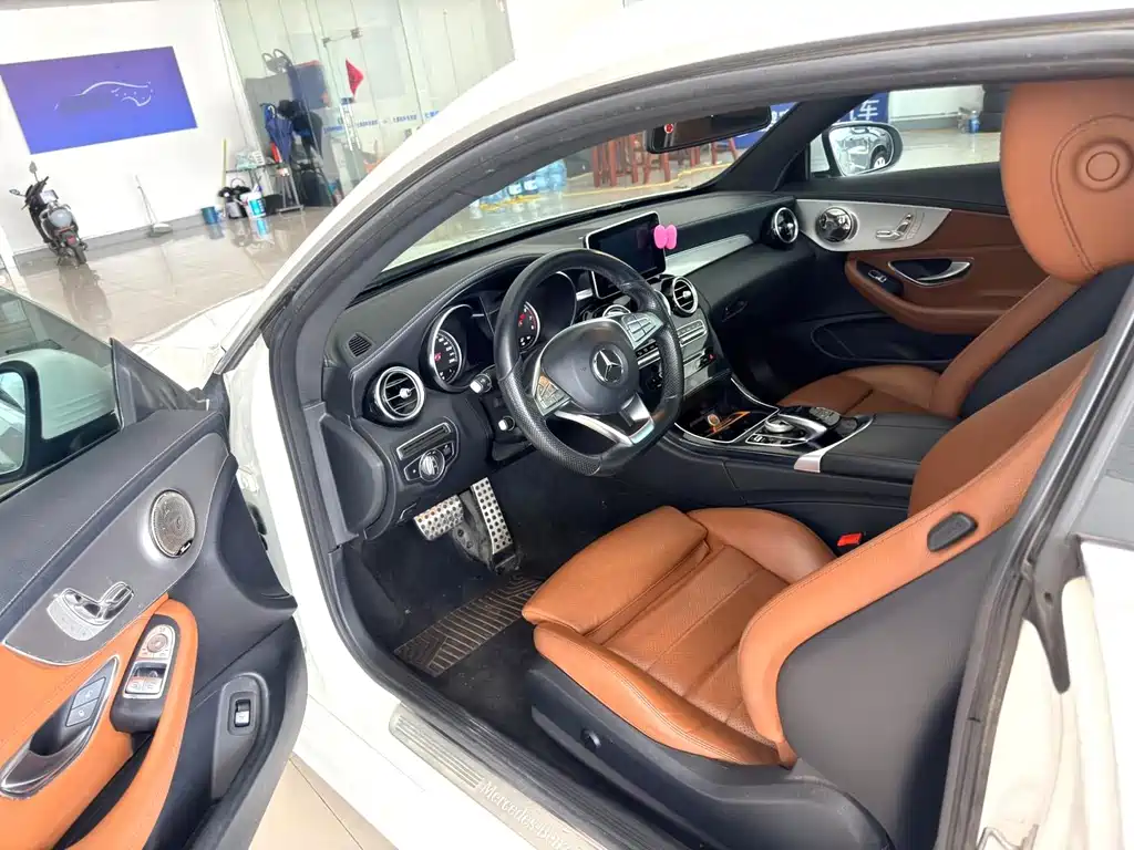 Mercedes-Benz C-Class 2018