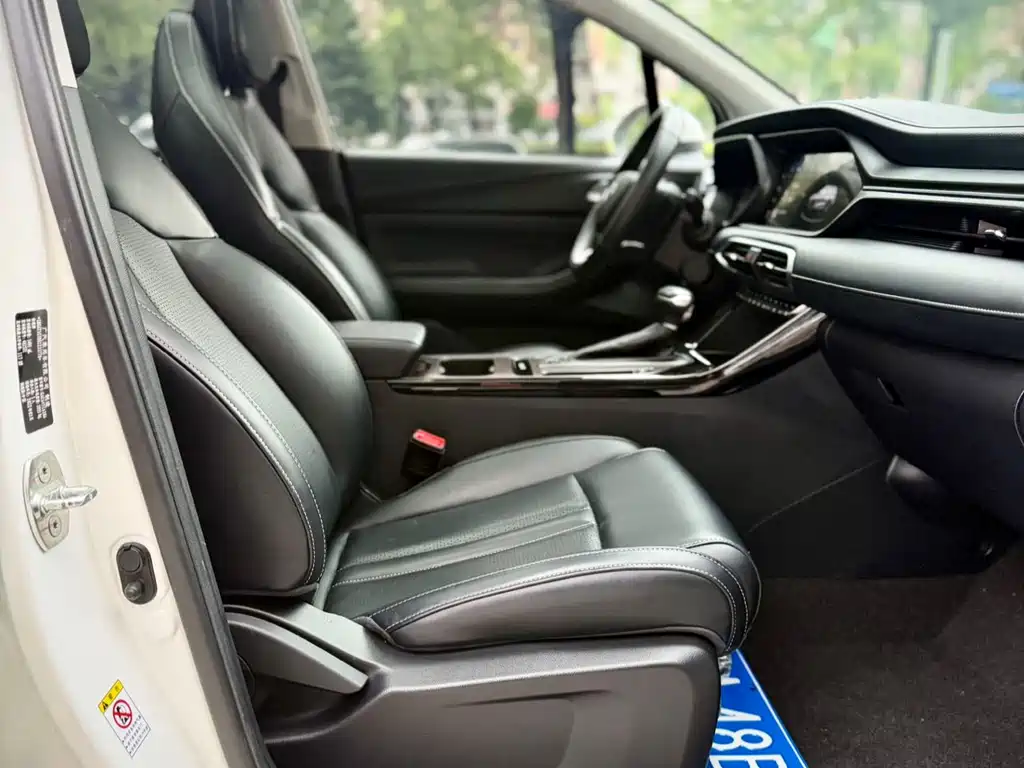 GAC Motor Trumpchi GS4 2022 — фото 13