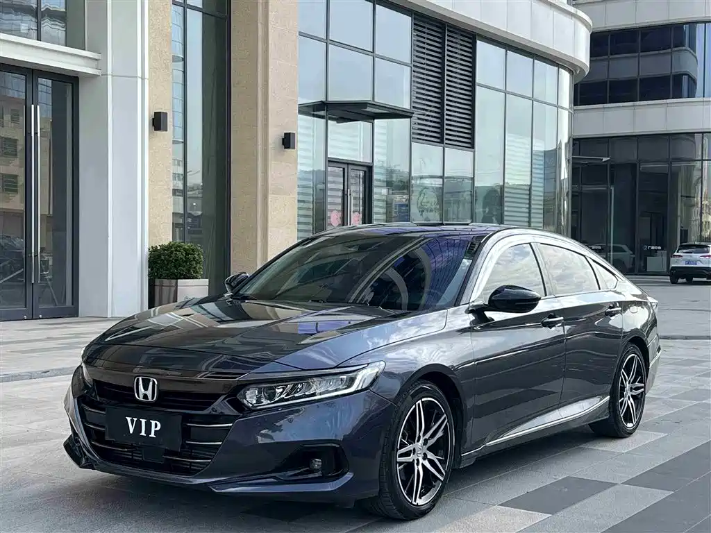 Honda Accord 2022 — фото 1