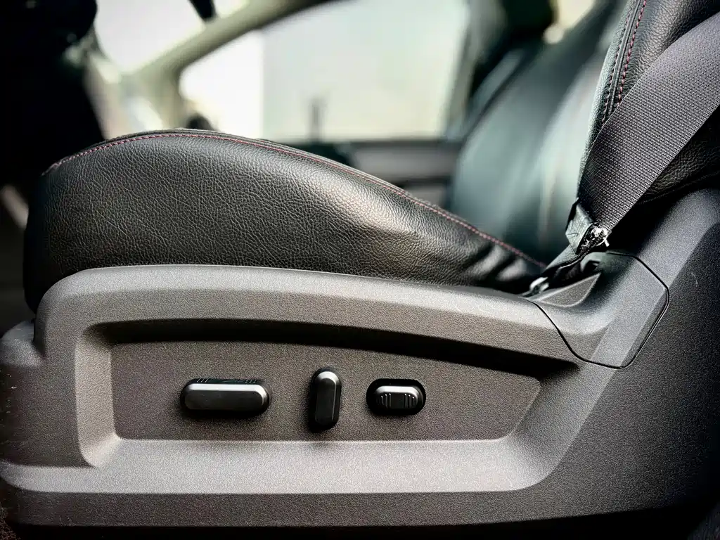 Ford Edge 2015 — фото 18
