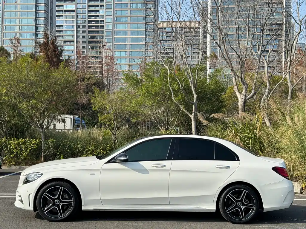 Mercedes-Benz C-Class 2021 — фото 19