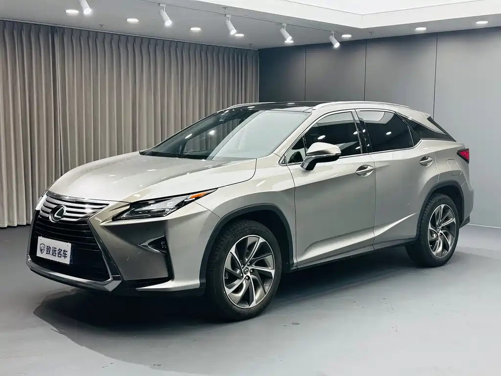 Lexus RX 2019 — фото 1