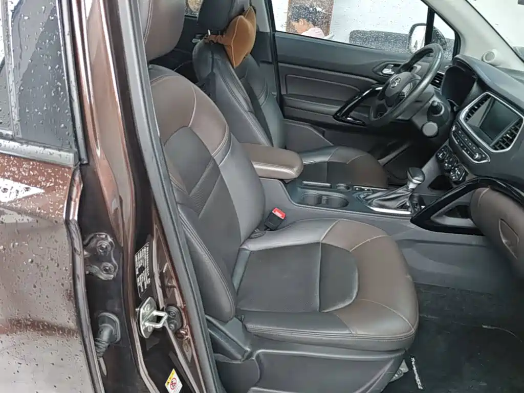 GAC Trumpchi GS4 2016 — фото 25