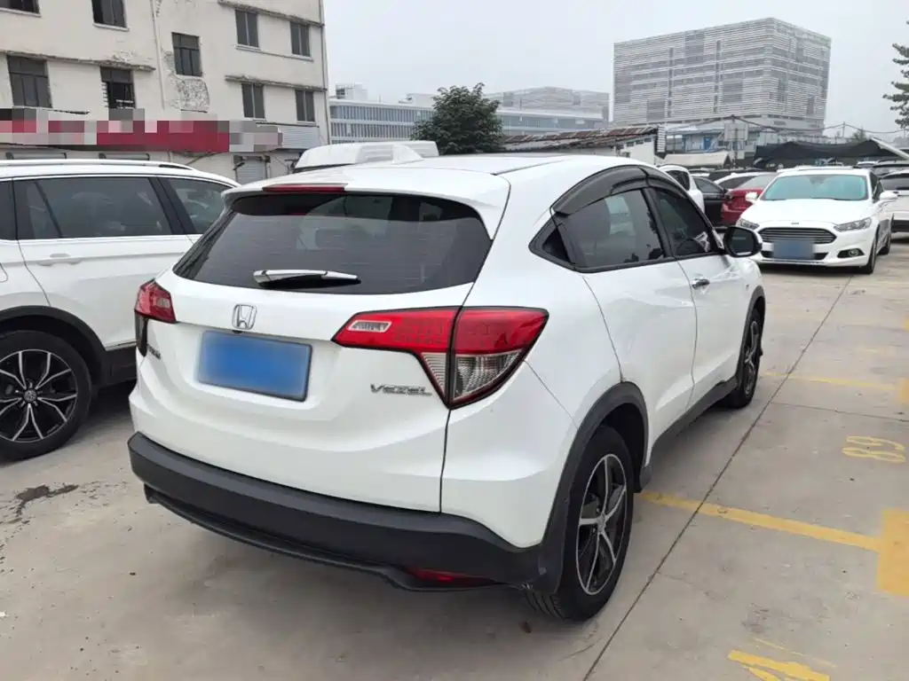 Honda Vezel 2021 — фото 7