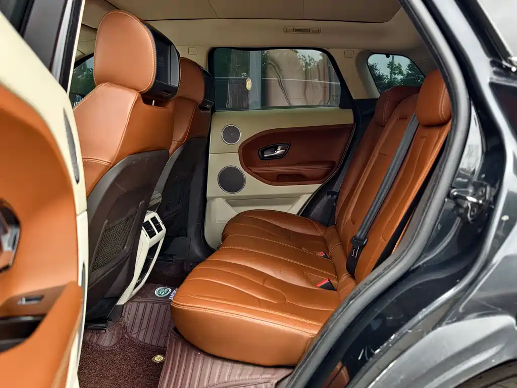 Land Rover Evoque 2012 — фото 12
