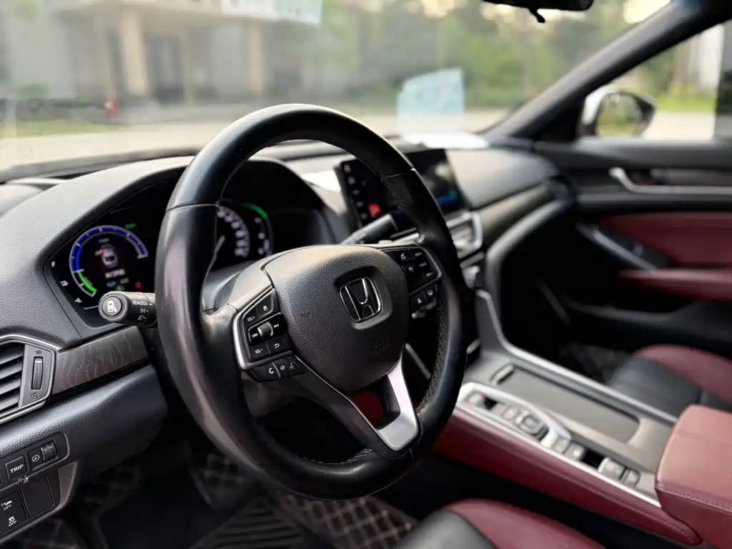 Honda Inspire 2023 — фото 6