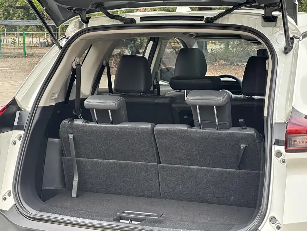 Nissan X-Trail 2022 — фото 13