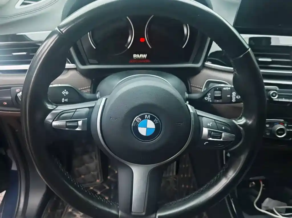 BMW X2 2022 — фото 7