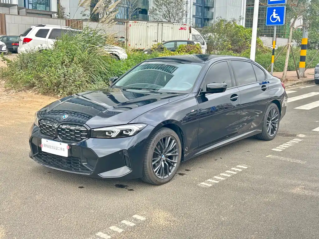 BMW 3 Series 2024