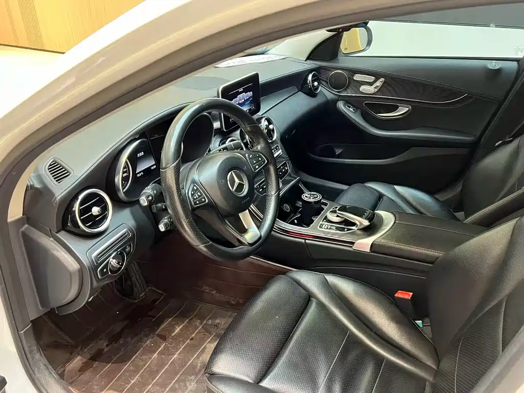 Mercedes-Benz C-Class 2015