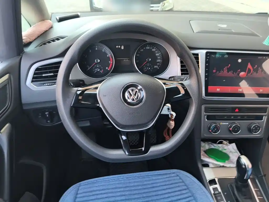 Volkswagen Golf Sportsvan 2017 — фото 3