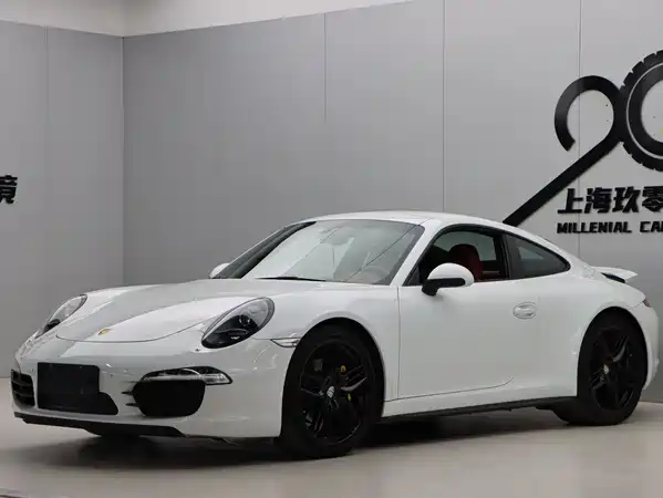 Porsche 911 2015