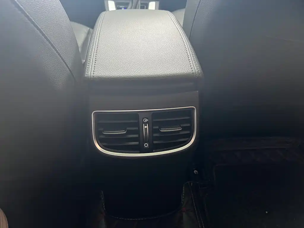 Hyundai Celesta 2018 — фото 11