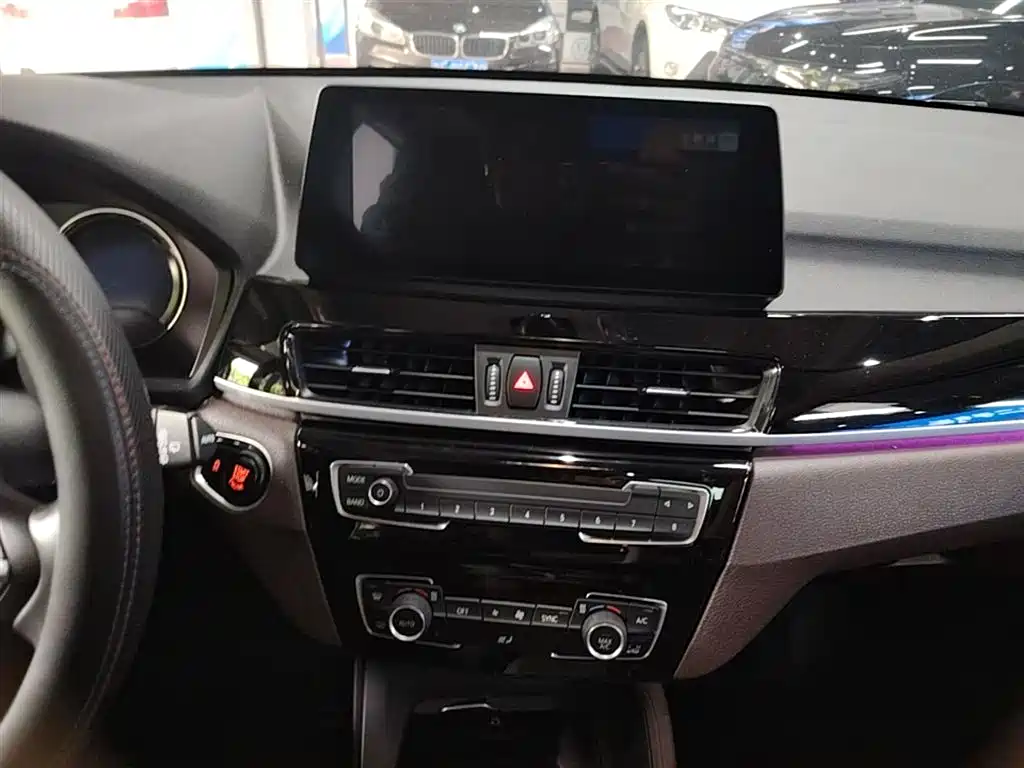 BMW X1 2022 — фото 13