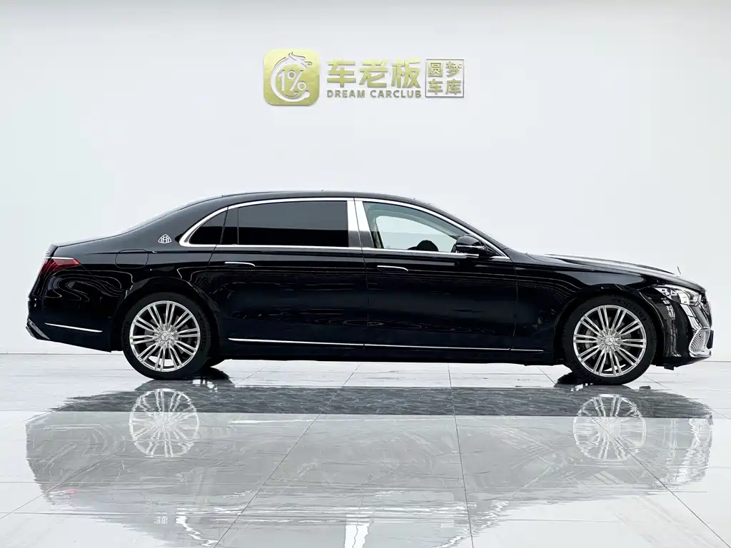 Mercedes-Benz Maybach S-Class 2024