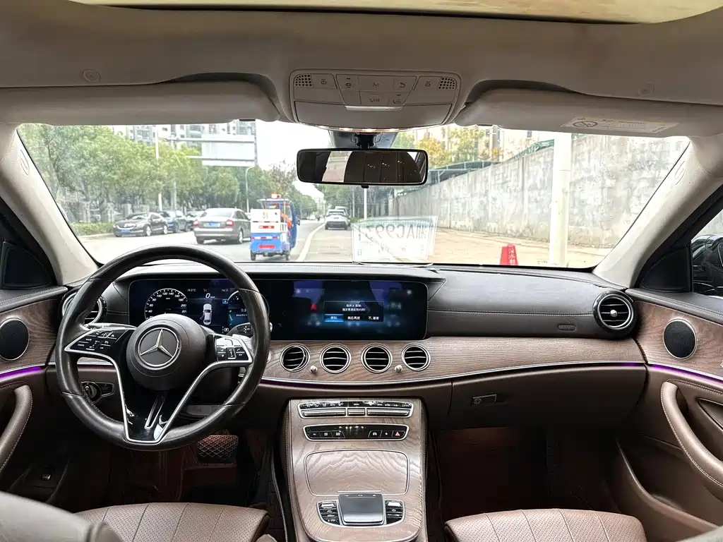 Mercedes-Benz E-Class 2021