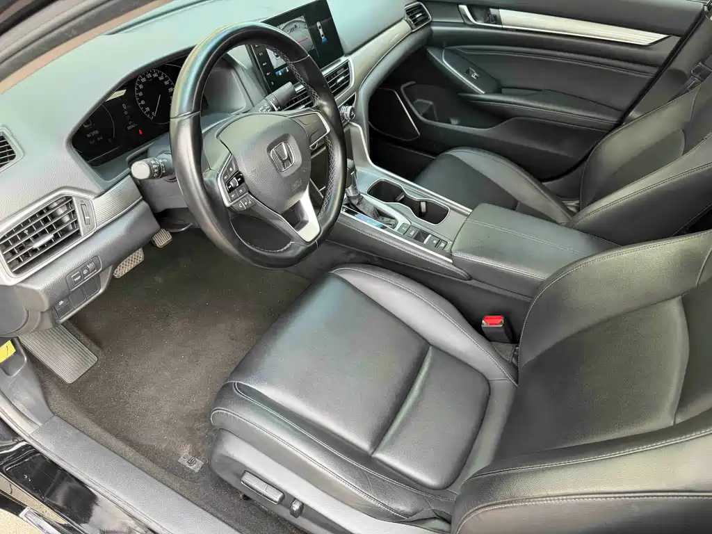 Honda Accord 2023 — фото 14
