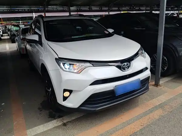 Toyota RAV4 2016