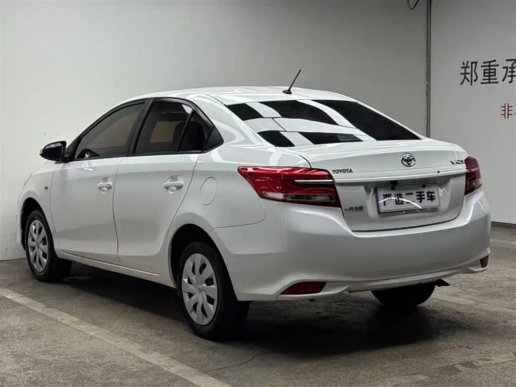 Toyota Vios 2017 — фото 4