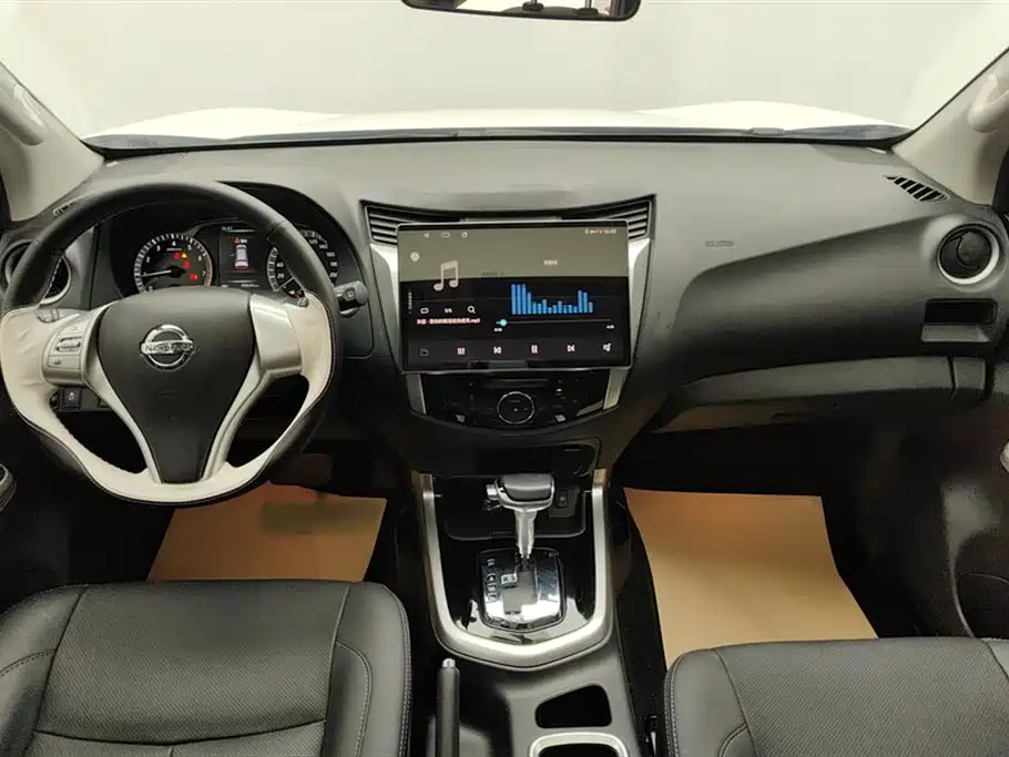 Nissan Terra 2023 — фото 12