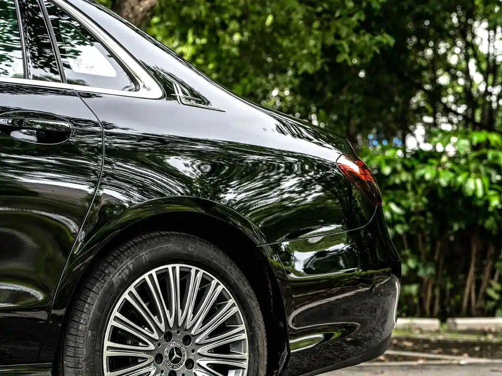 Mercedes-Benz E-Class 2021