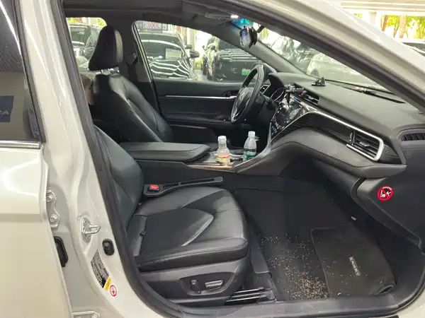 Toyota Camry 2019