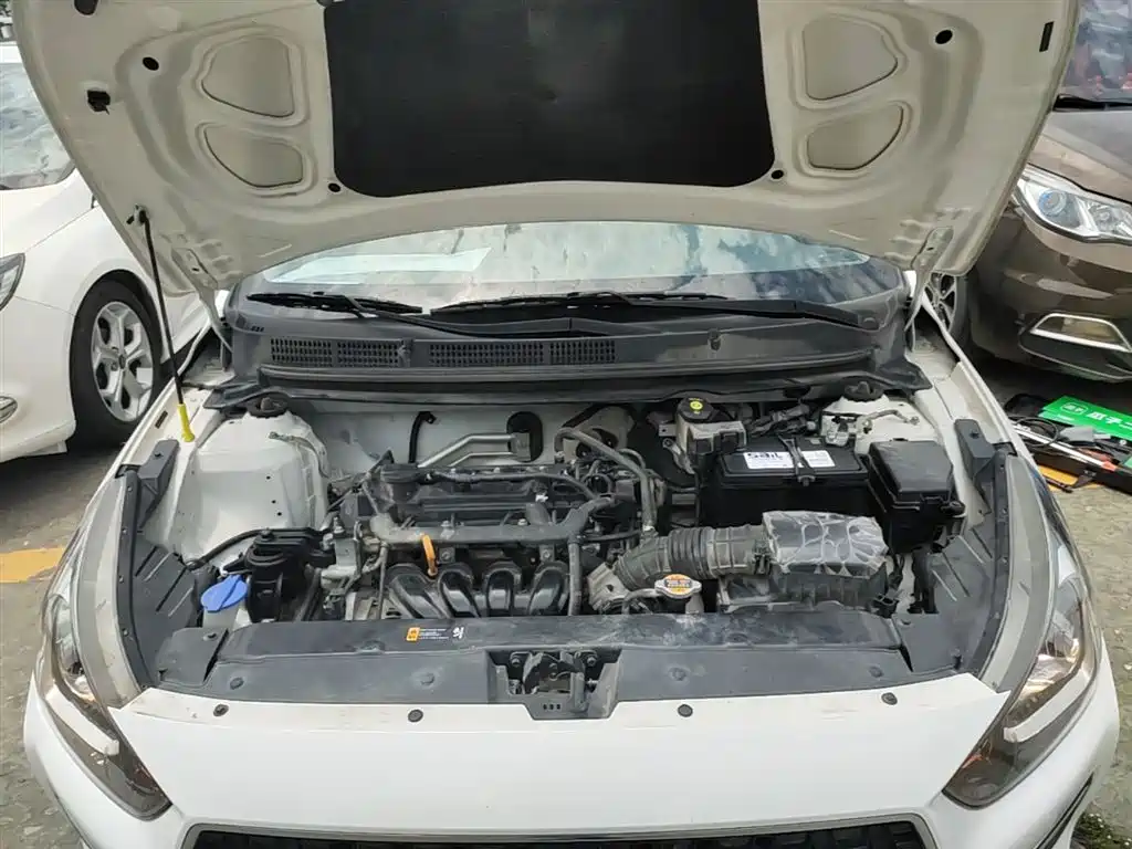 Hyundai Verna 2019 — фото 20