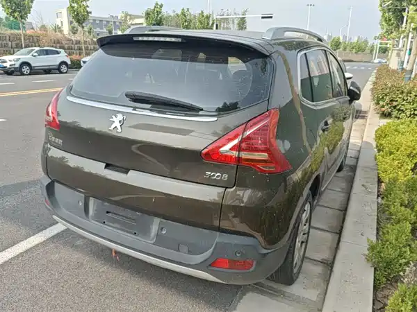 Peugeot 3008 2015